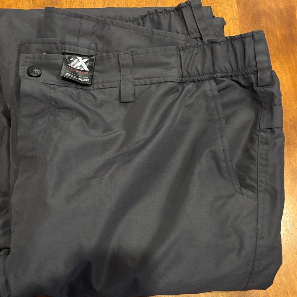 ZeroXposur Black Snowpants